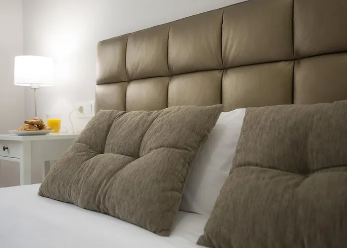 Апартаменты Singularstays Comedias *