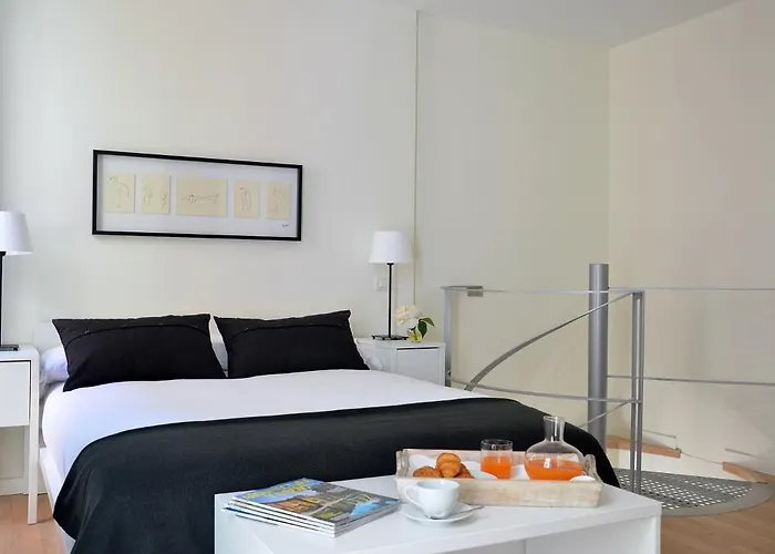 Апартаменты Singularstays Comedias